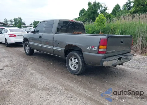 1999 Chevrolet Silverado 1500 Ls z USA, uszkodzony, nr VIN 2GCEK19T1X1229532